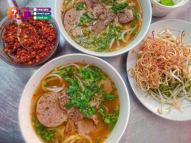 Bun-bo-hue-tram-vinhlongtoplist
