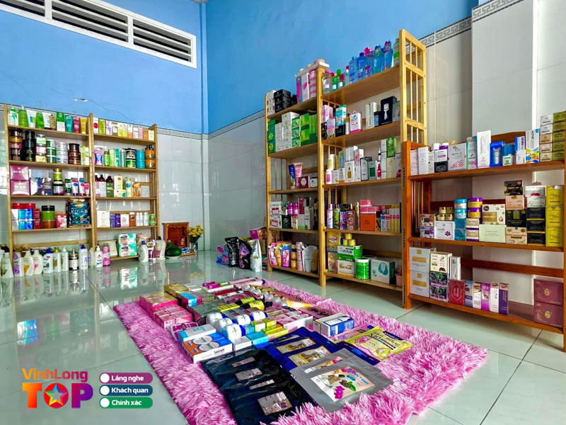 Chi-yuri-store-vinhlongtoplist