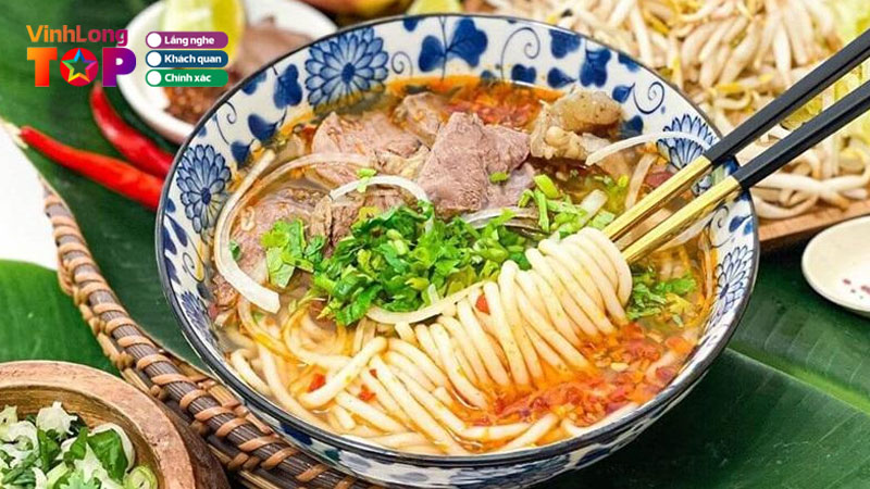 Top-10-quan-bun-bo-tai-vinh-long-thom-ngon-chuan-vi-vinhlongtoplist