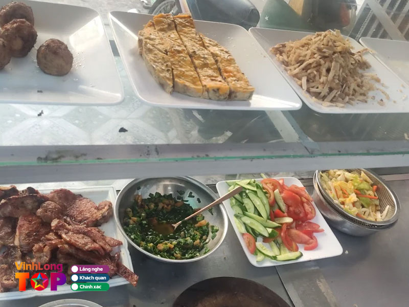 Com-tam-han-phat-vinhlongtoplist