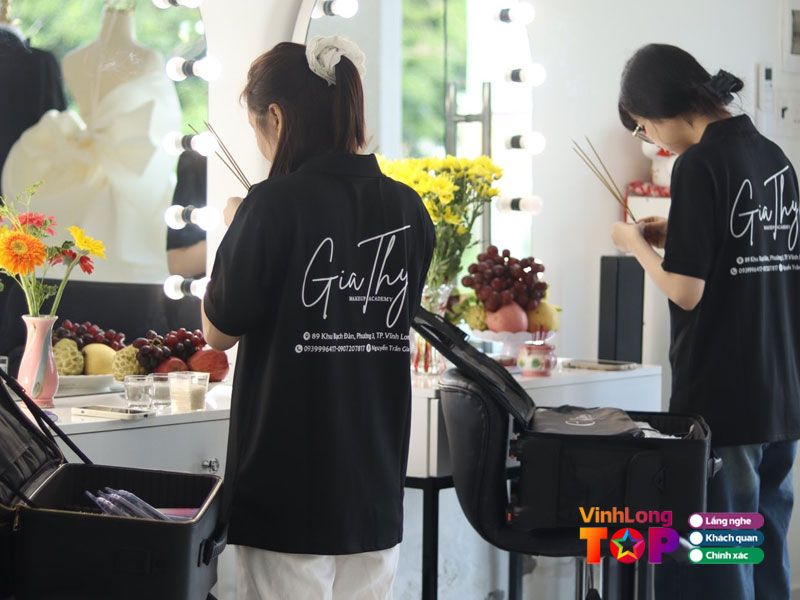 Gia-thy-makeup-academy-vinhlongtoplist