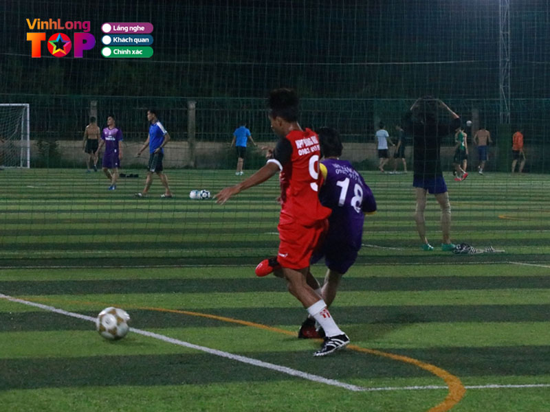 San-bong-dai-hoc-xay-dung-mien-tay-vinhlongtoplist