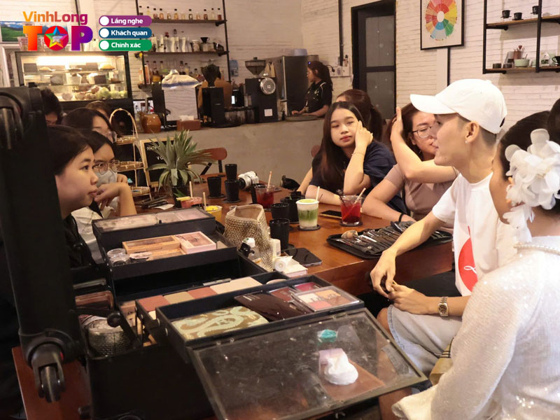 Thong-pham-makeup-academy-vinhlongtoplist