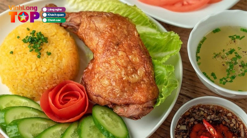 Top-10-quan-com-ga-tai-vinh-long-ngon-dong-khach-moi-ngay-vinhlongtoplist