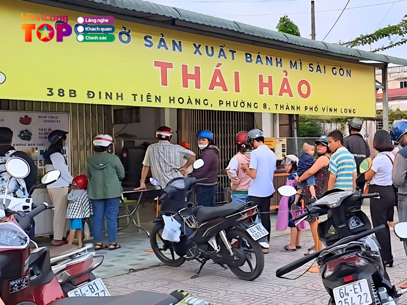 Banh-mi-thai-bao-vinhlongtoplist