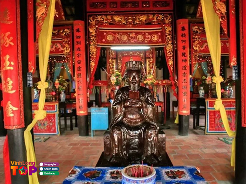 Le-hoi-va-doi-song-van-hoa-tai-van-thanh-mieu-vinhlongtoplist