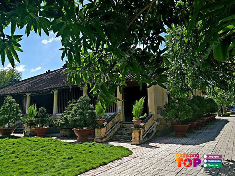 Thoi-diem-ly-tuong-tham-quan-khu-sinh-thai-nha-xua-vinhlongtoplist