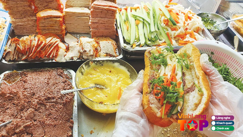 Top-10-tiem-banh-mi-tai-vinh-long-sieu-ngon-khien-ban-me-dam-vinhlongtoplist