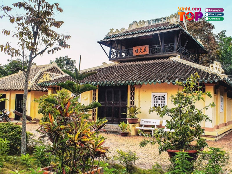 Van-xuong-cac-bieu-tuong-cua-truyen-thong-hieu-hoc-vinhlongtoplist