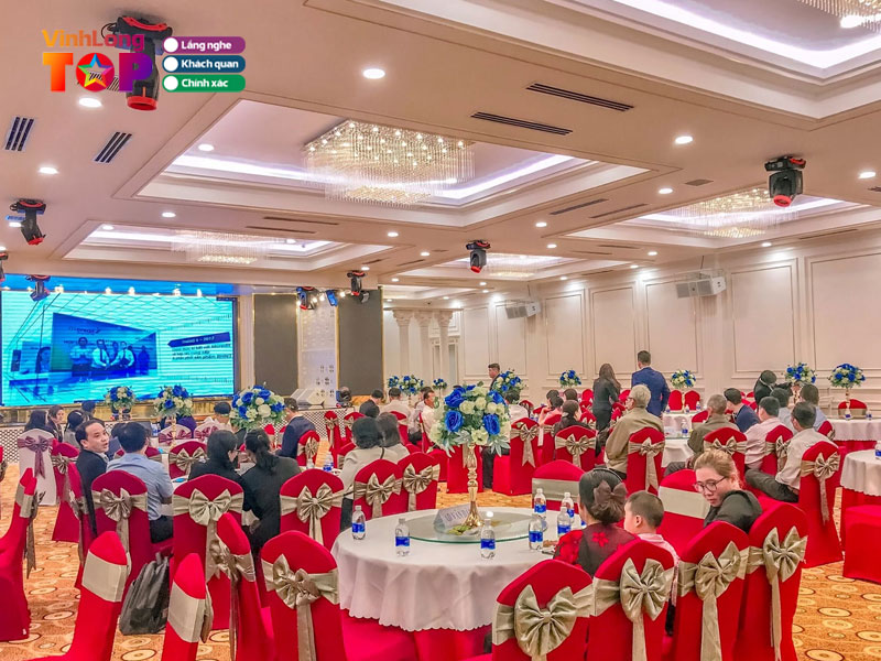 Nha-hang-tiec-cuoi-hoang-gia-tra-vinh-vinhlongtoplist
